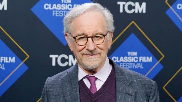 Aventuras Cinematográficas de 2024: Spielberg Desafia Avengers e Star Wars. 1 Aventuras Cinematográficas de 2024: Spielberg Desafia Avengers e Star Wars.