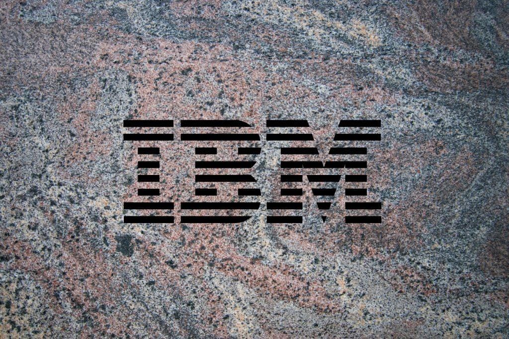 IBM apresenta modelos de IA Granite 3.0 com compromisso open-source. 1 IBM apresenta modelos de IA Granite 3.0 com compromisso open-source.