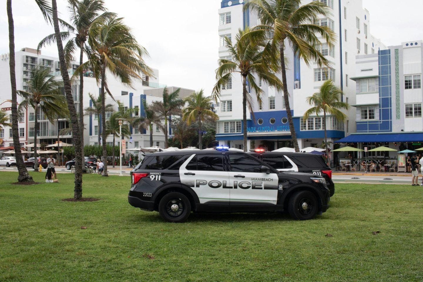 Protetores de Dados: Policiais de NJ Reclamam por Segurança. 1 Protetores de Dados: Policiais de NJ Reclamam por Segurança.