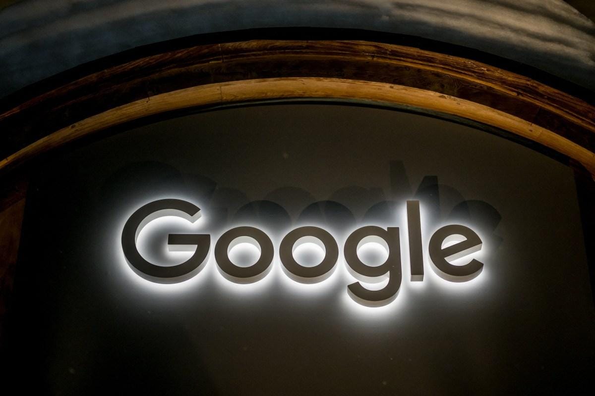 Google une equipes de IA para acelerar inovações em DeepMind. 1 Google une equipes de IA para acelerar inovações em DeepMind.