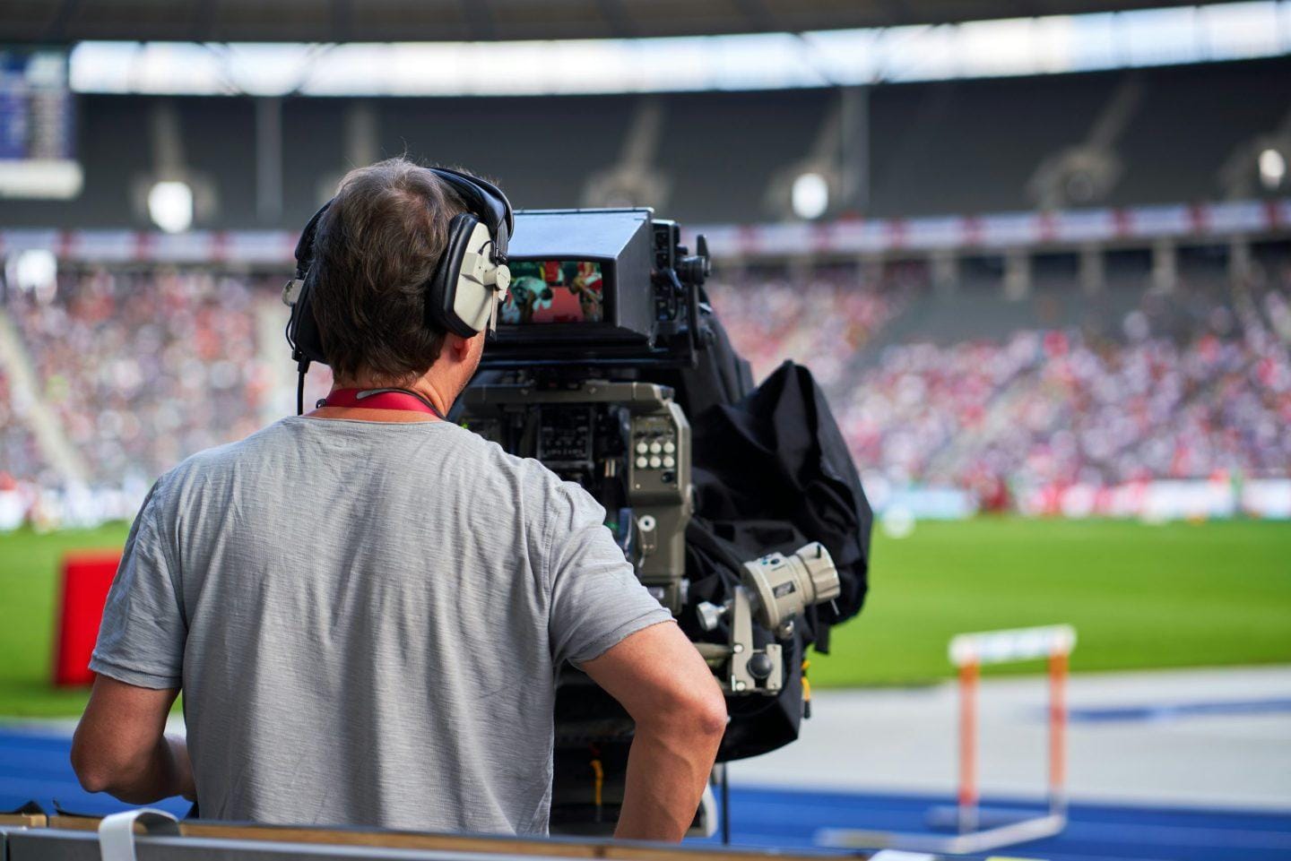 Fãs de futebol: como a IA transforma o conteúdo esportivo. 1 Fãs de futebol: como a IA transforma o conteúdo esportivo.